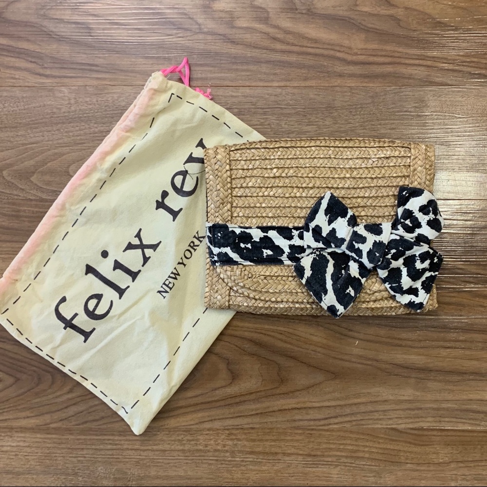 Felix Rey miss priss leopard clutch